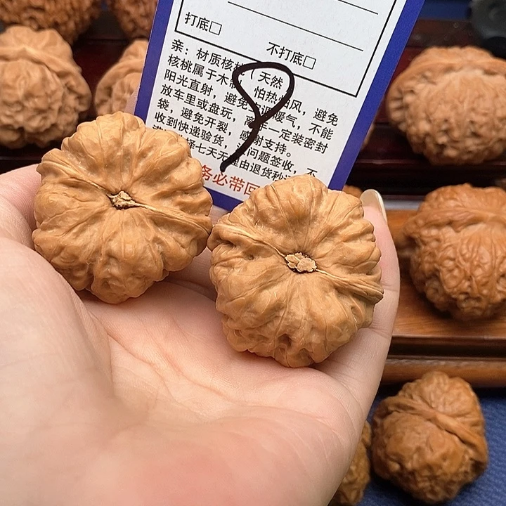 桃核吊坠蛤蟆狮子头41