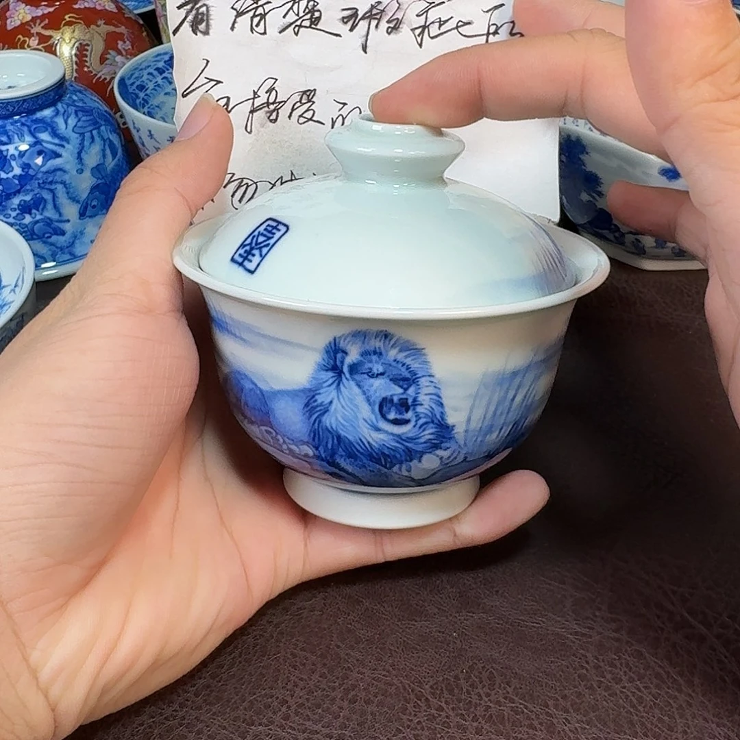 ****e现代景德镇陶瓷盖碗