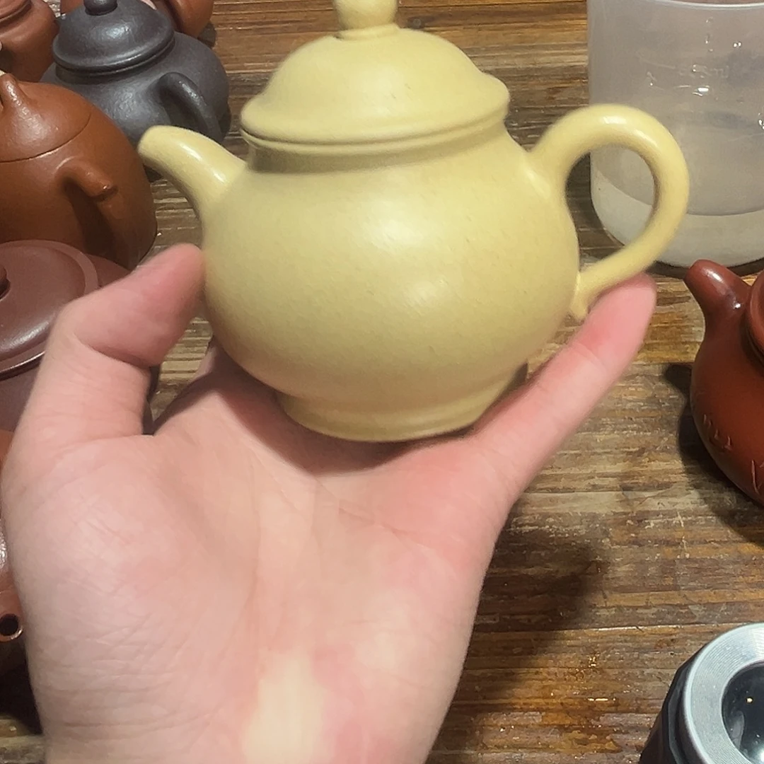 茶壶紫砂紫砂的味道很