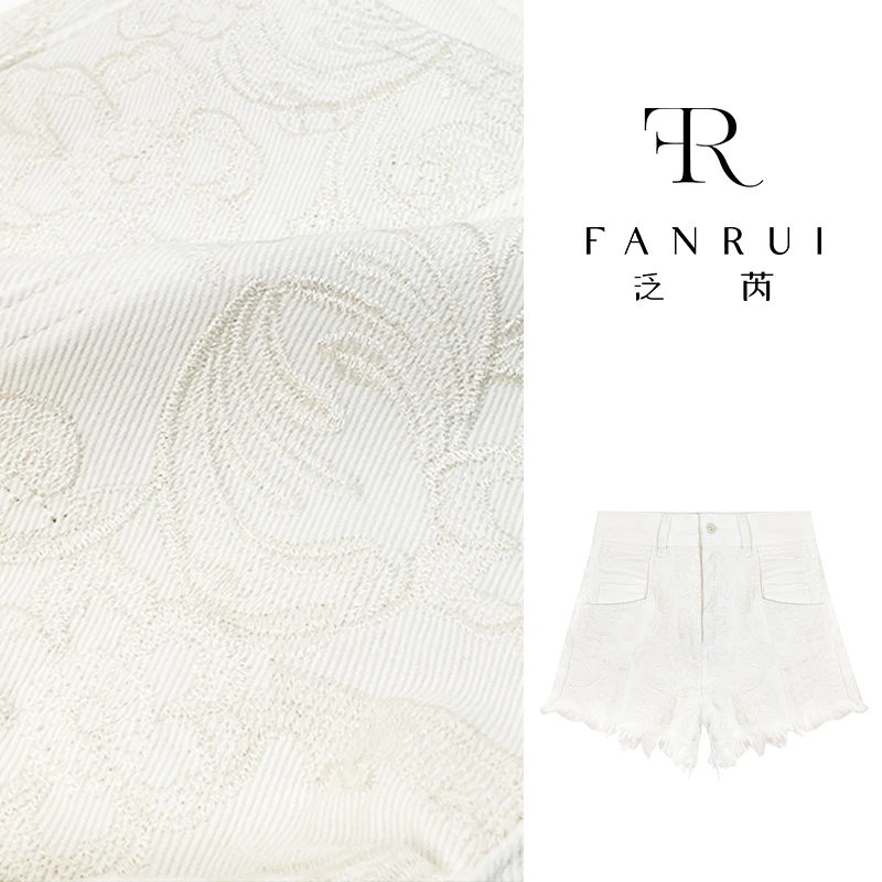 【泛芮】刺绣印花工艺感舒适百搭显瘦高腰设计感短裤女B9541