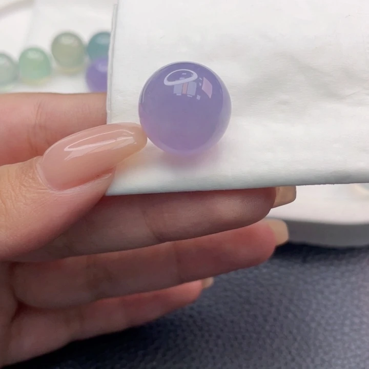 定制翡翠未镶嵌兜****?88888888