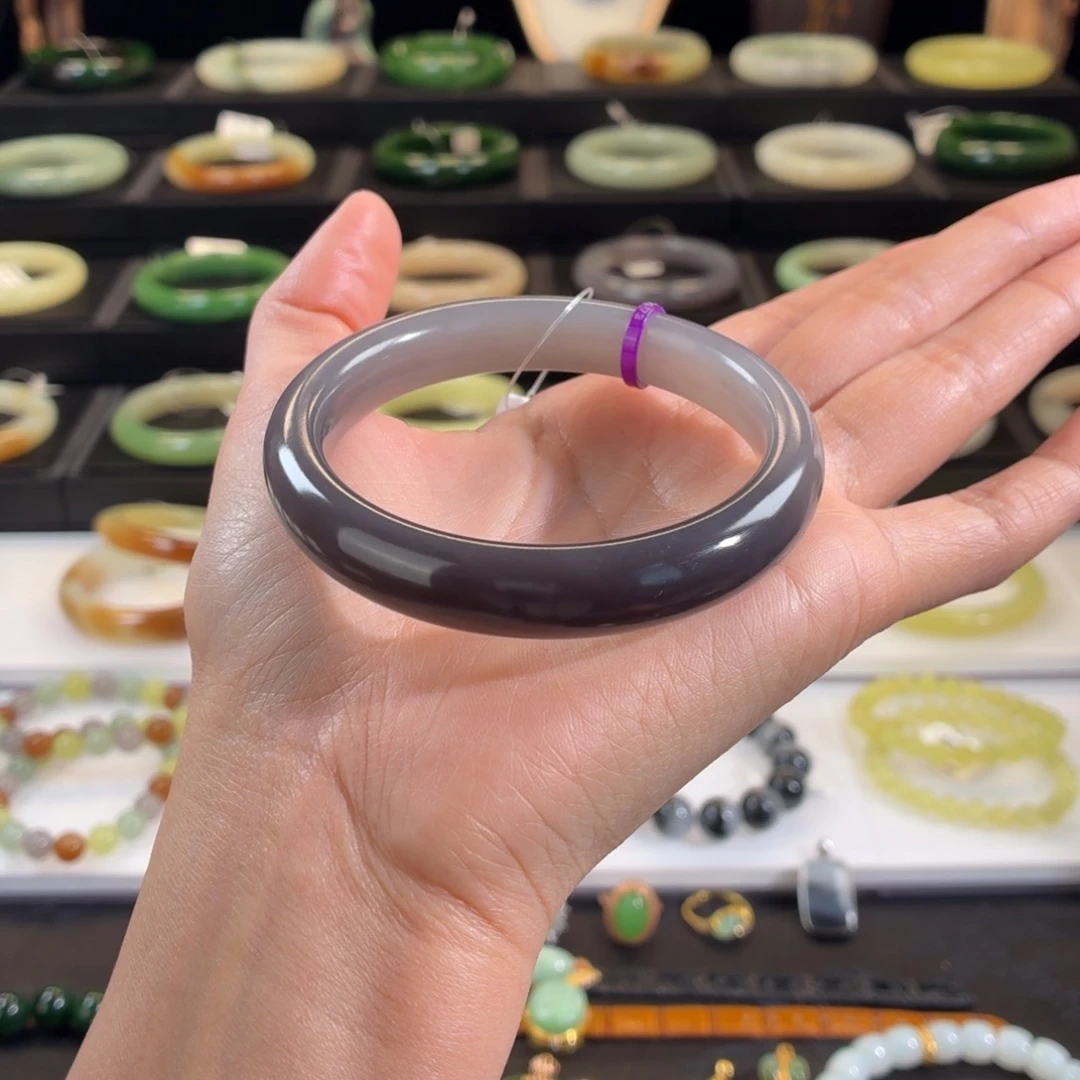 和田玉未镶嵌手镯双色烟紫55