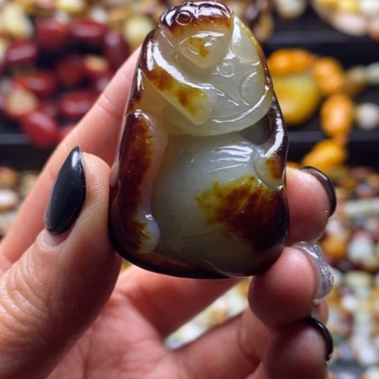 和田玉颈饰未镶嵌