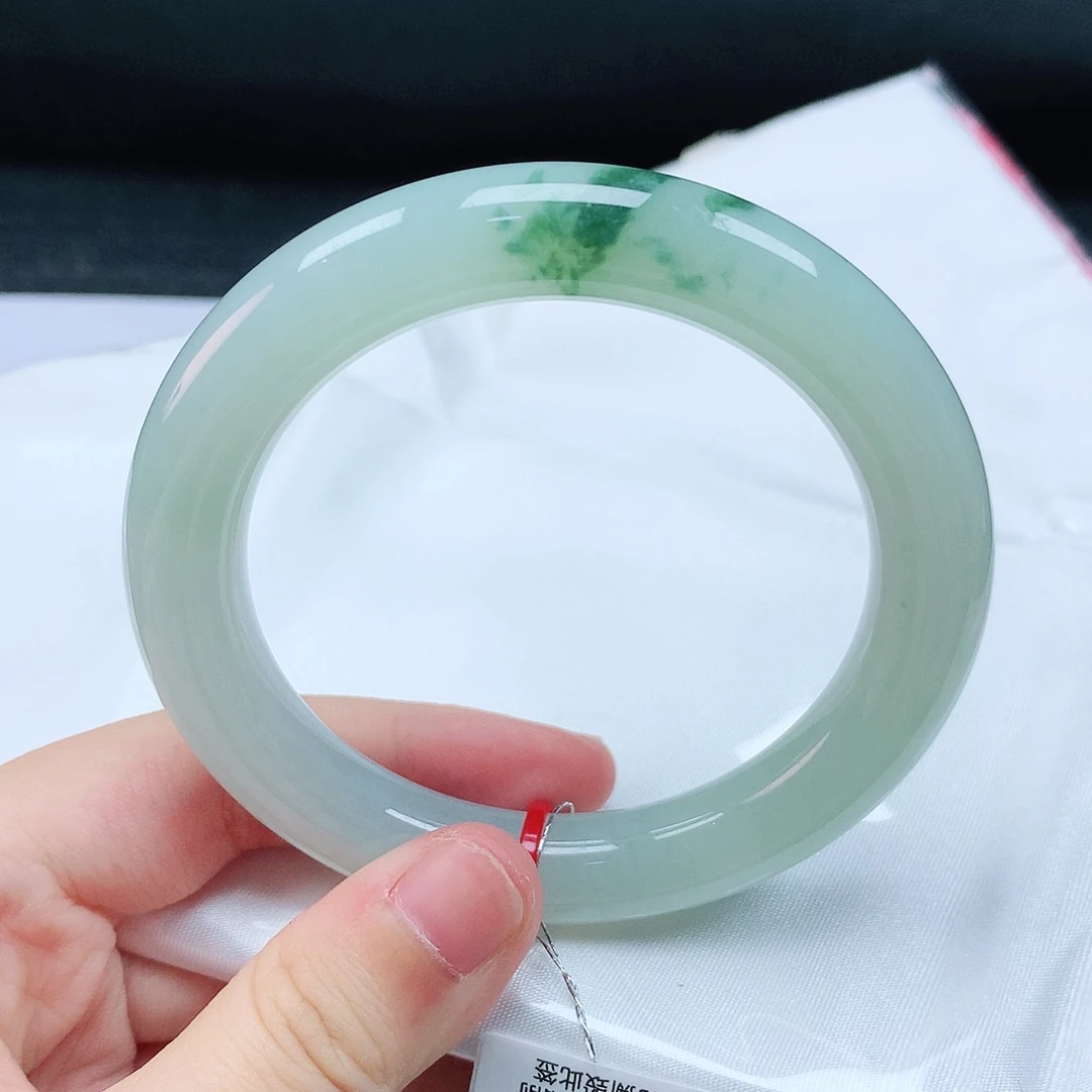 翡翠手镯未镶嵌53胖