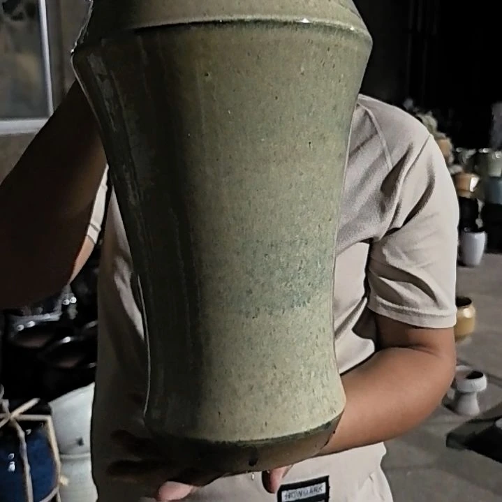 紫砂花盆口22高38瑕疵