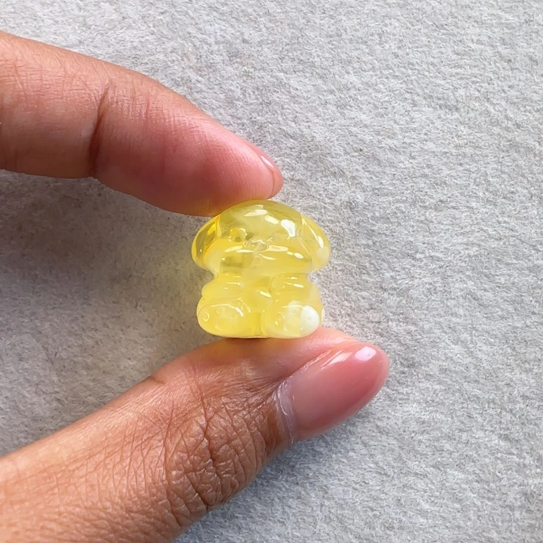 琥珀颈饰未镶嵌琥珀