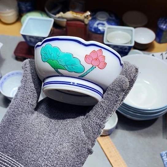 瓷片万事如意。天天开心