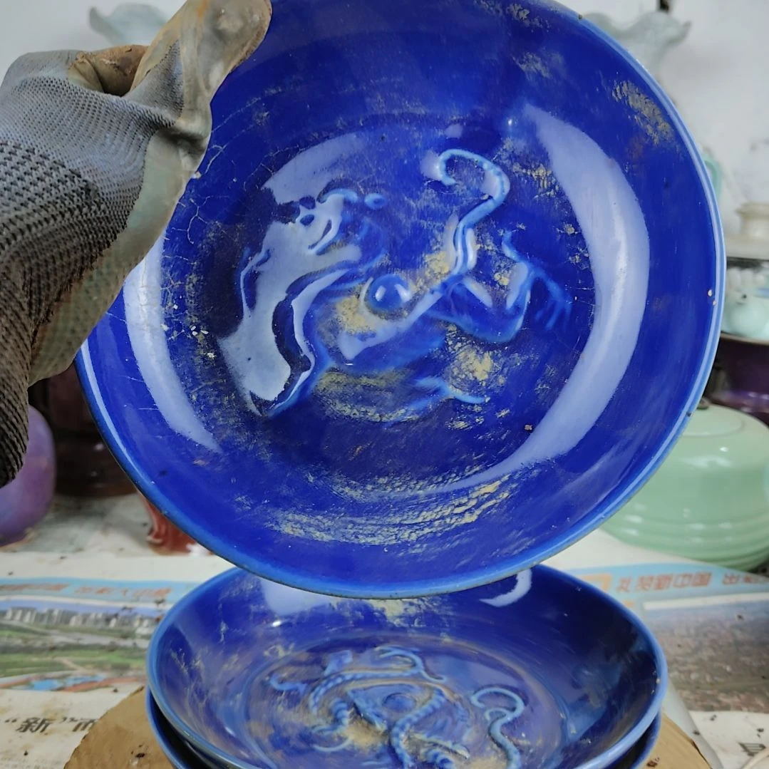 瓷片龙虎龟三兽盘三件