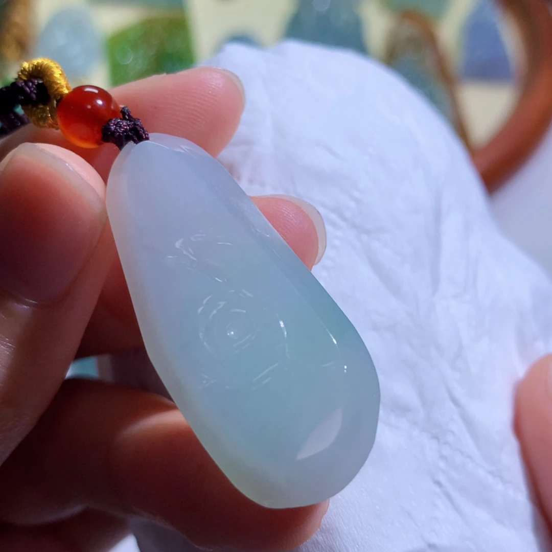 【闪购商品】翡翠未镶嵌吊坠(不含链) 2538