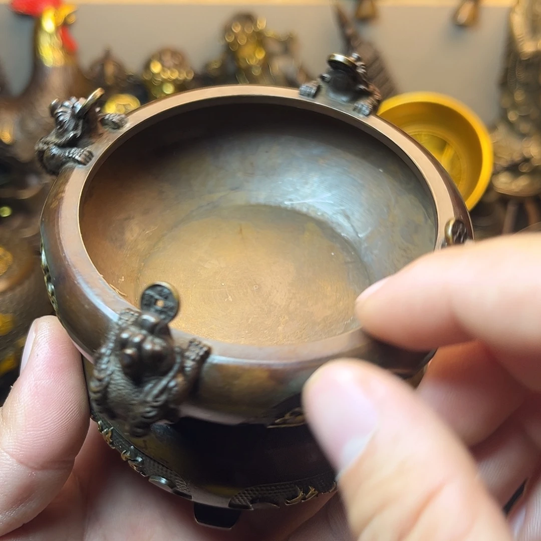 精美铜器工艺品等