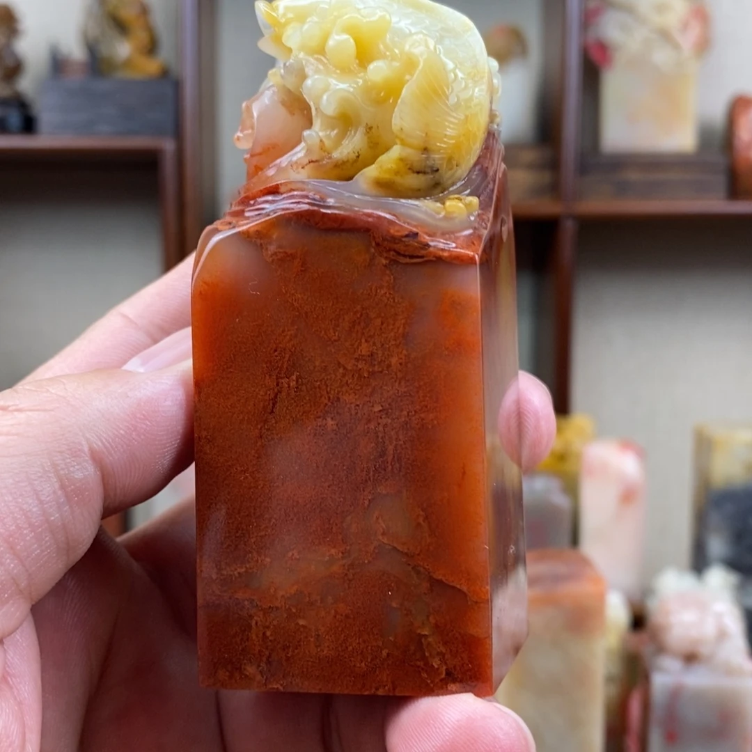 巴林石印石巴林石朱砂红俏色手工雕钮章3.65