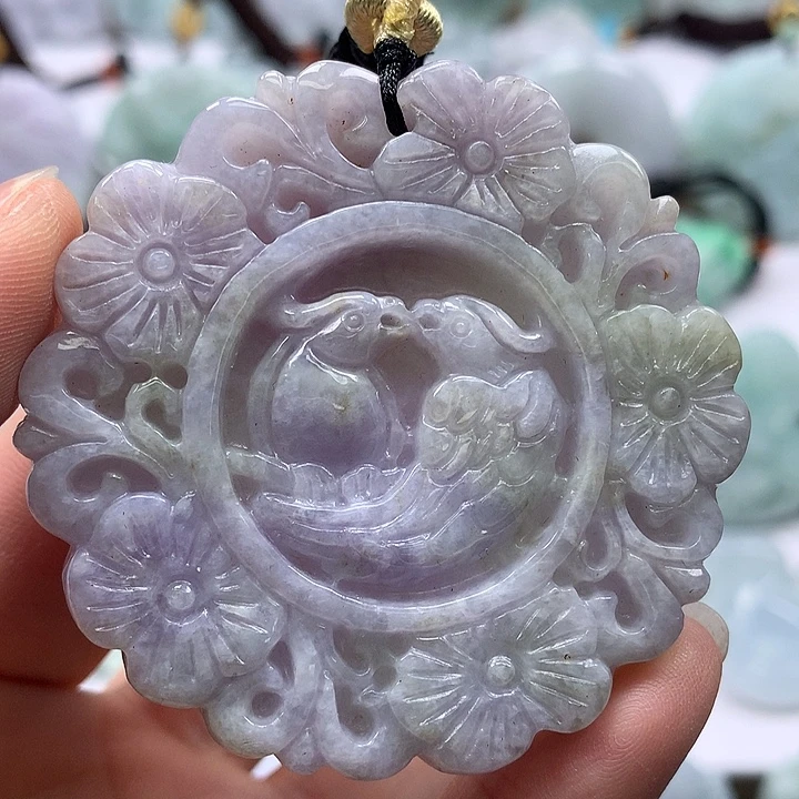 翡翠未镶嵌颈饰鸟语花香洒黄翡福利