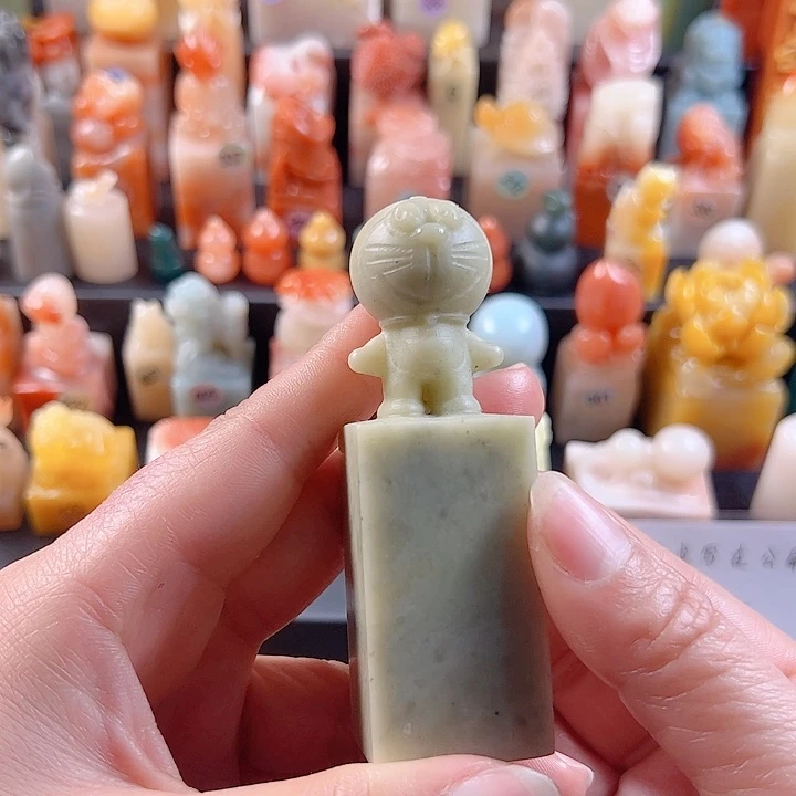 青田石印石天****间2.6厘米，包刻