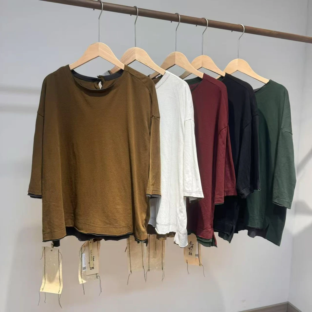 忆古朴拙2510317撞色领滚边多扣上衣T恤