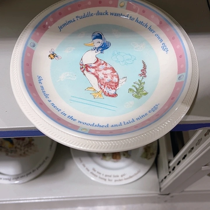 紫砂茶宠威基伍德小餐盘