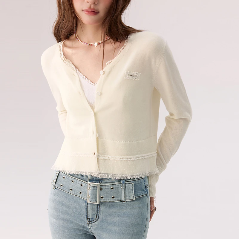【6】CHUU蕾丝拼接V领磨破休闲鬼马甜心长袖短款针织开衫FHNB001J