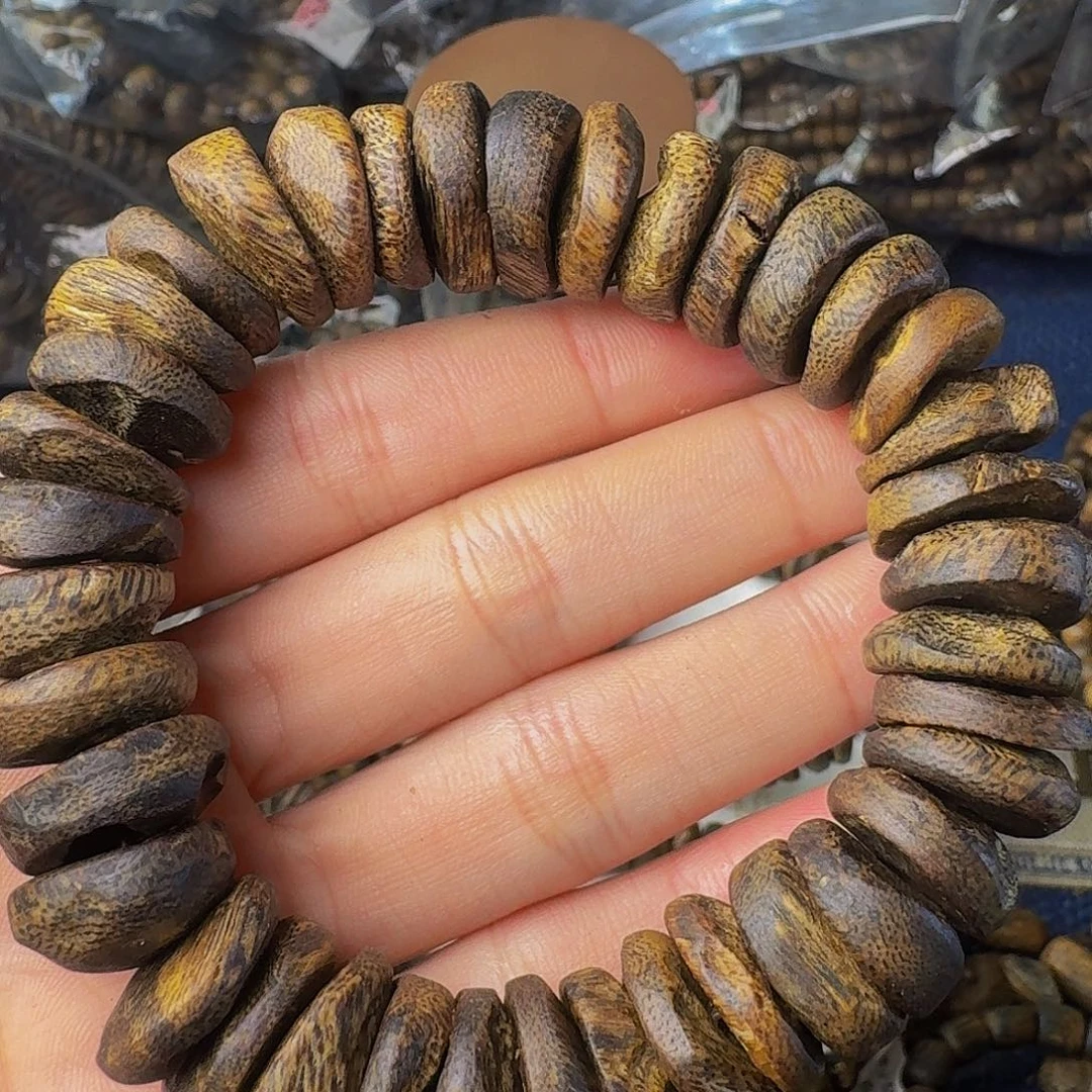 沉香手串牛肉干壳子29