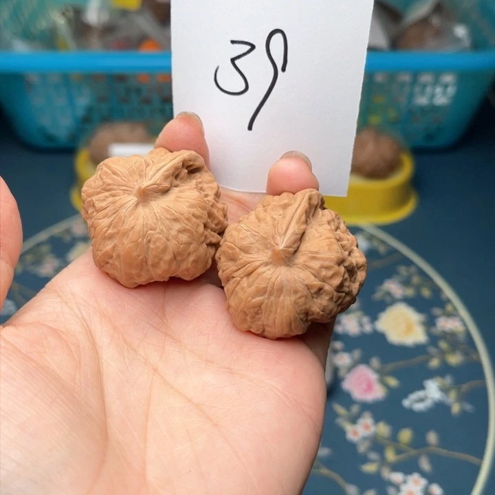 文玩核桃把件蛤蟆头一帆