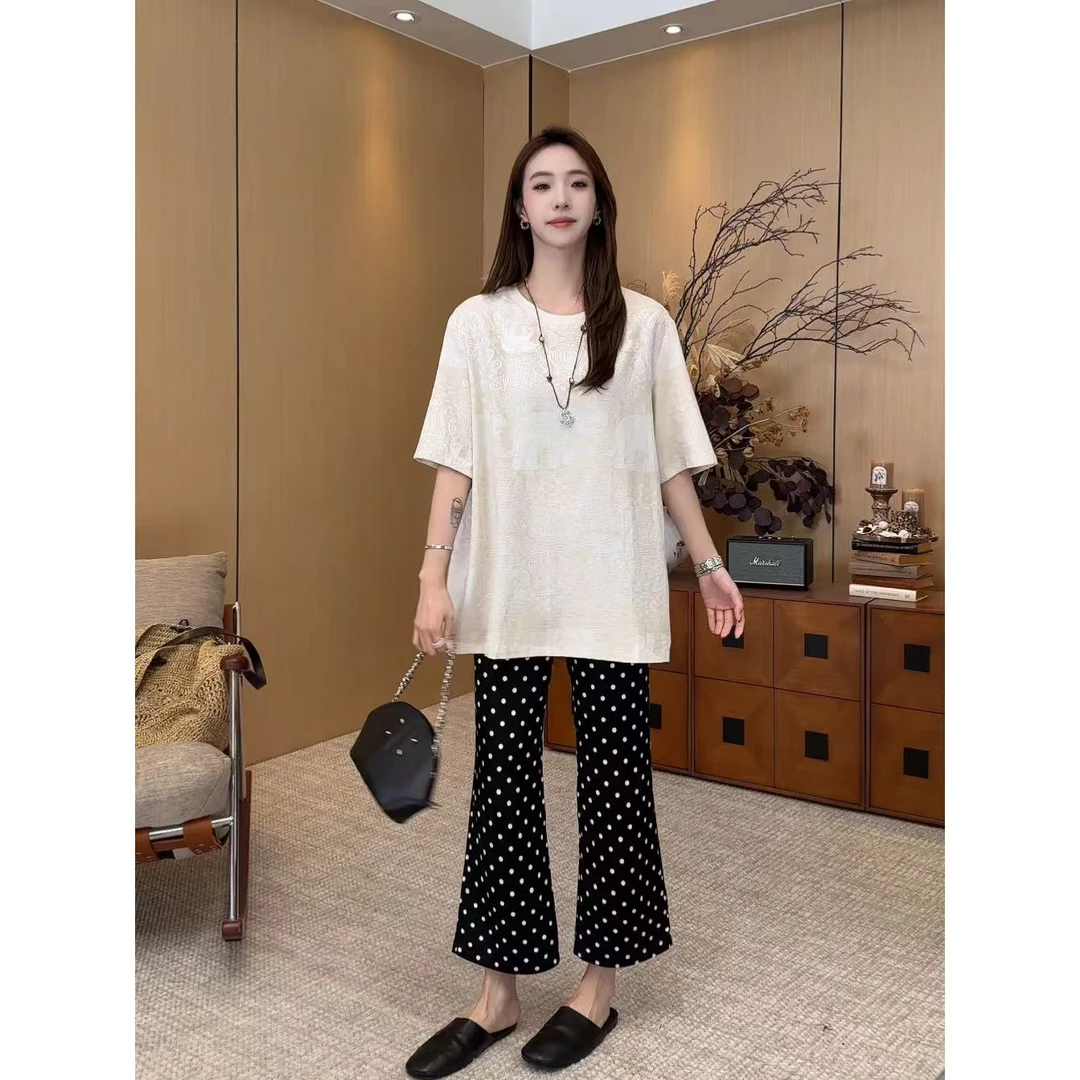 小静静一会【吉象短袖】2025夏款大版立体提花上衣 2507C4045