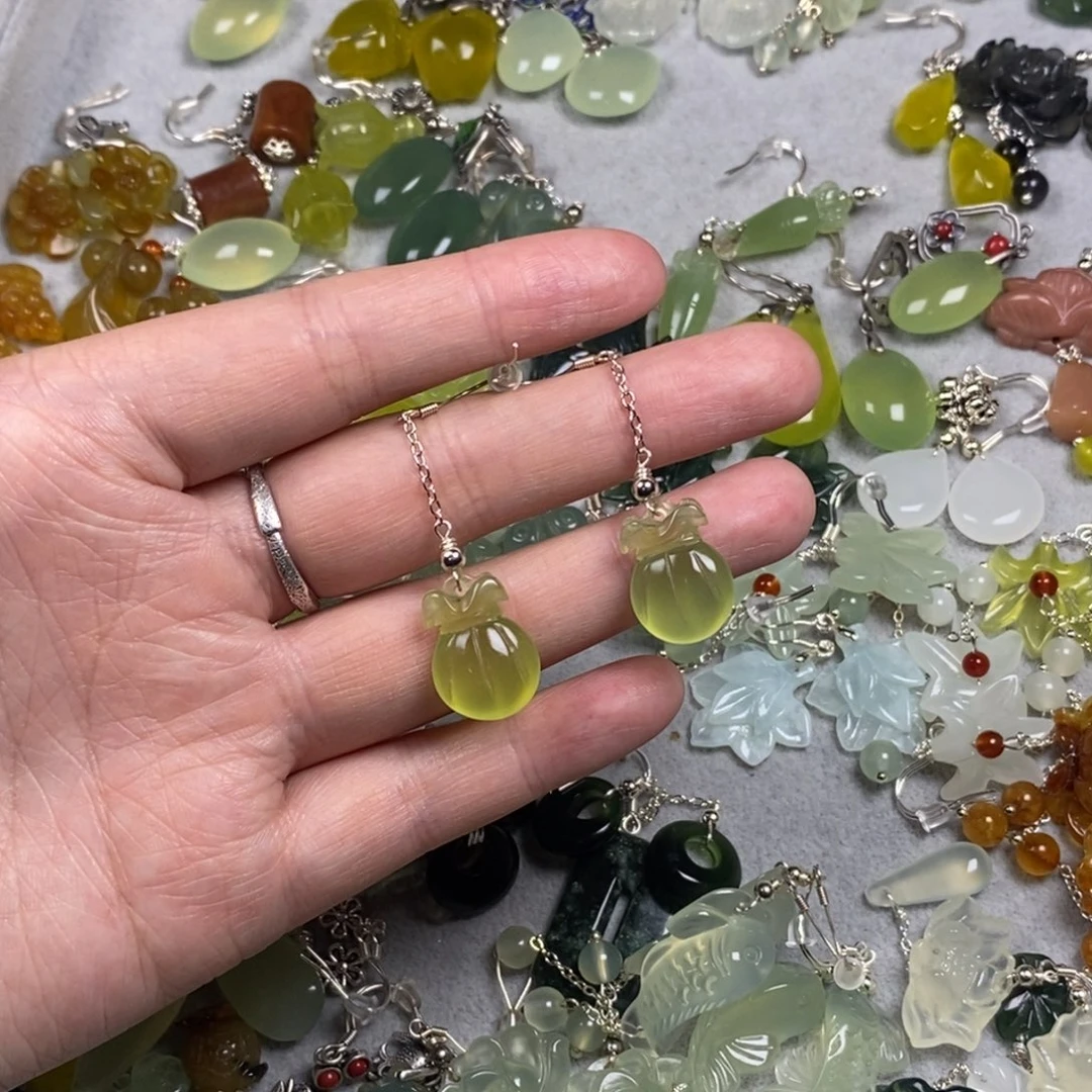 蛇纹石玉未镶嵌挂件耳饰耳环项链