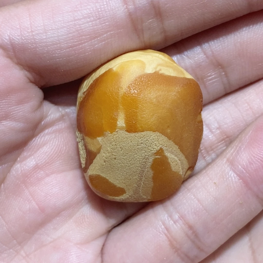 定制琥珀蜜蜡原石