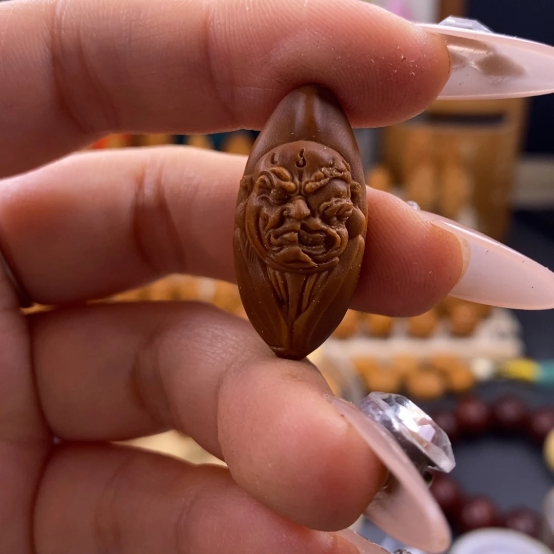 橄榄核吊坠伊**开橄榄核福利单子两单起邮