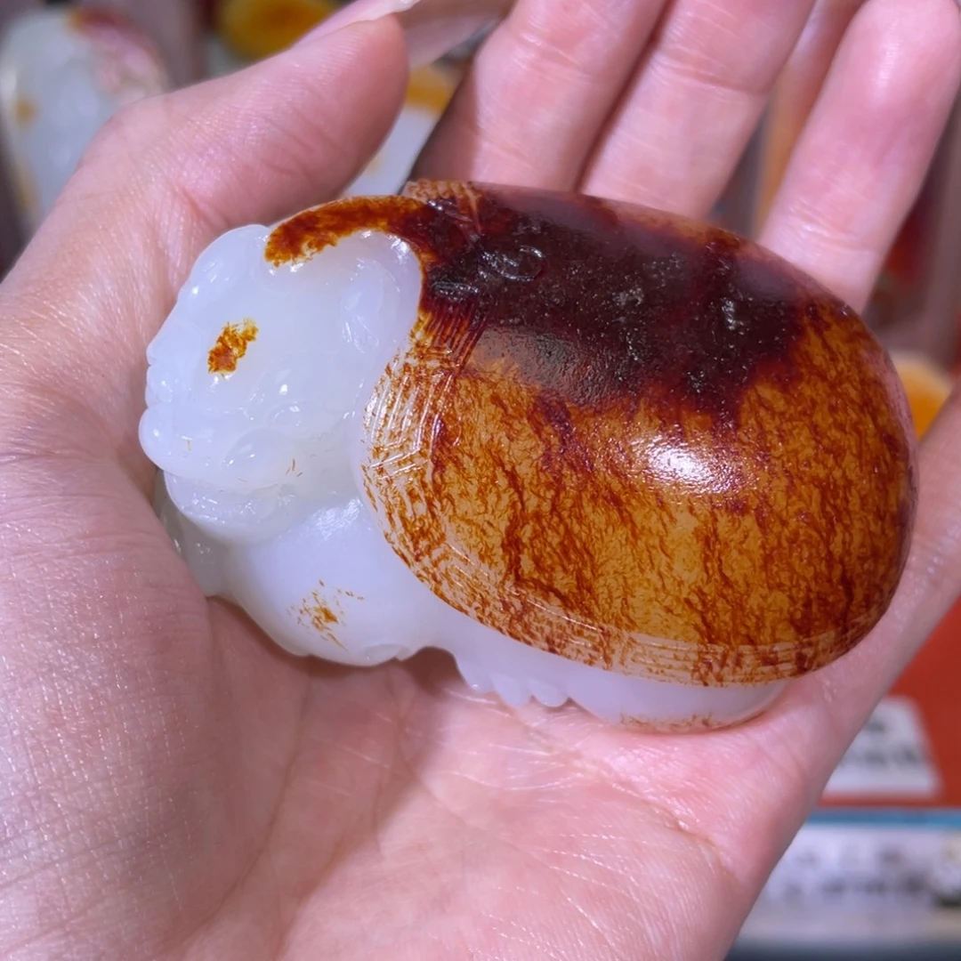 我***。和田玉未镶嵌把件