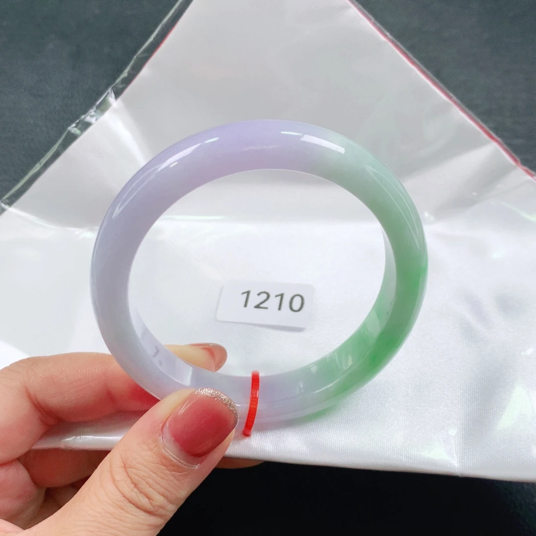 翡翠未镶嵌手镯03