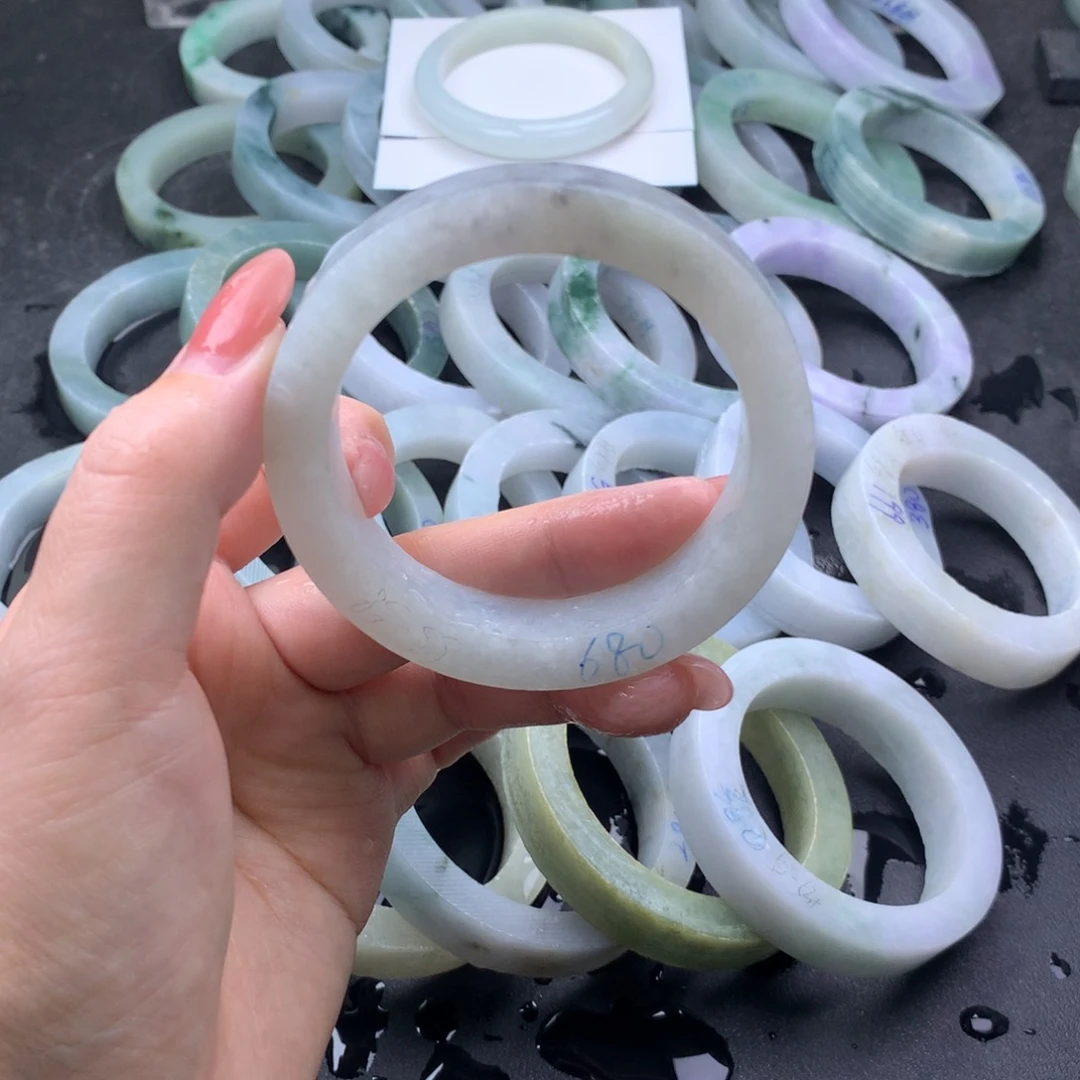 【闪购商品】未镶嵌手镯定制翡翠