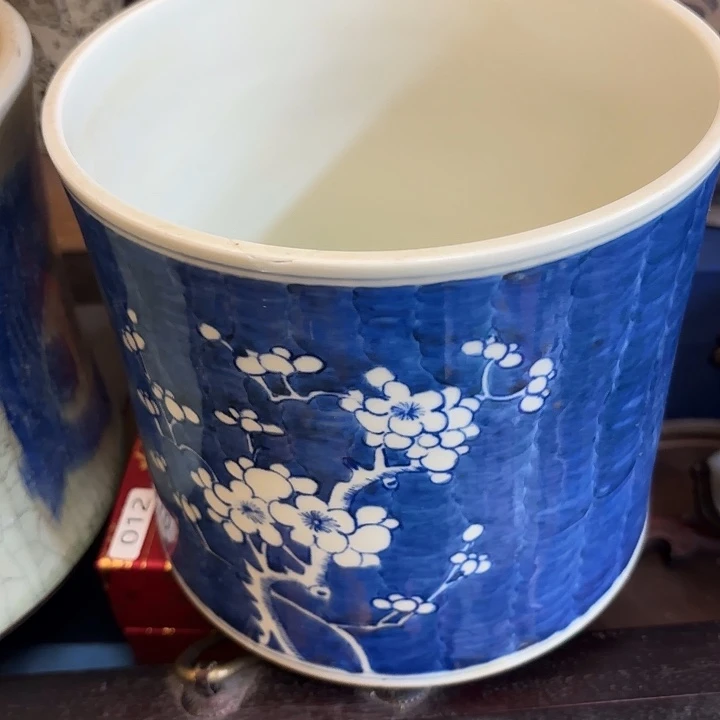 用***华陶瓷摆件不固定一件