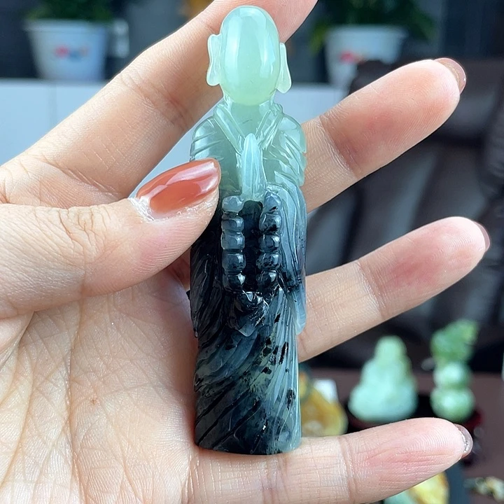 蛇纹石玉颈饰未镶嵌