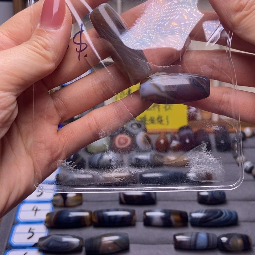 胖***胖玛瑙/玉髓合金颈饰