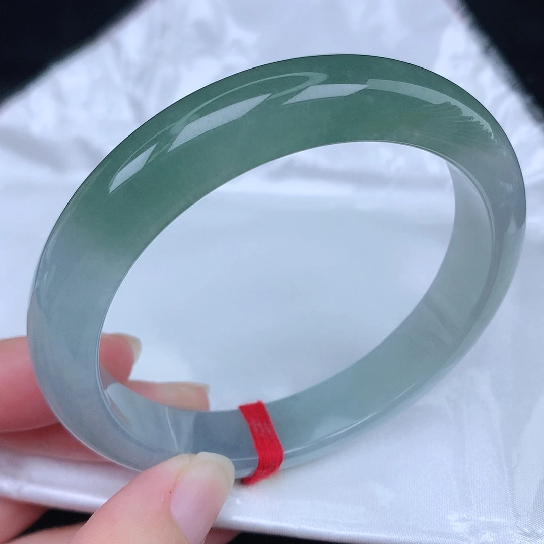 未镶嵌手镯翡翠天然