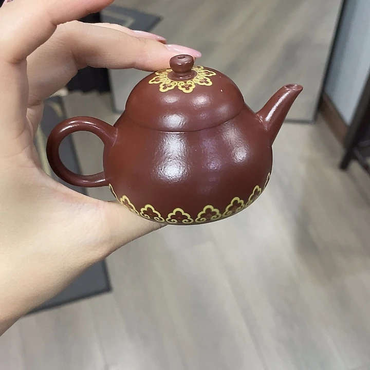 茶壶紫砂全手工打造