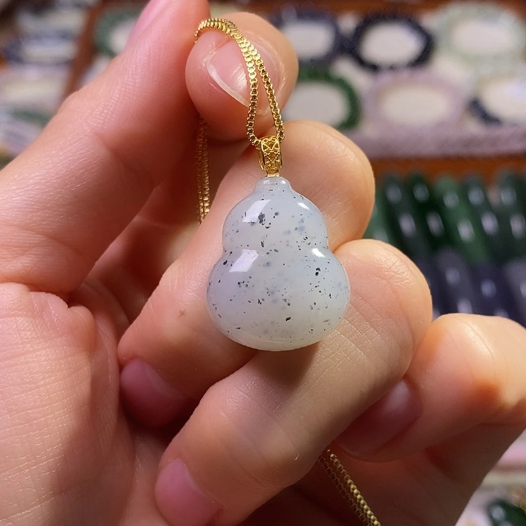 颈饰未镶嵌和田玉金镶青花葫芦吊坠