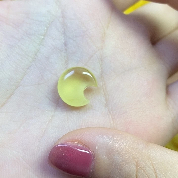 吊坠橄榄核小月亮