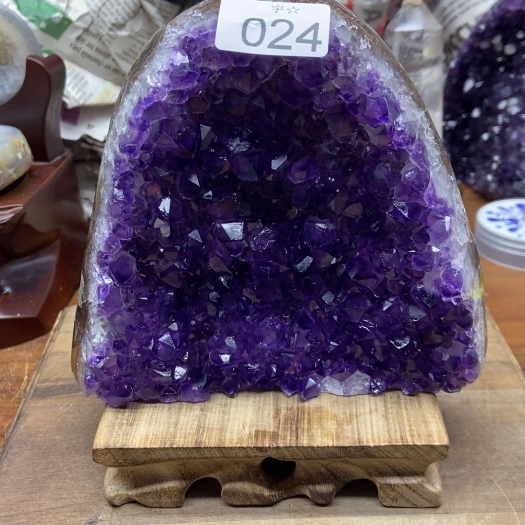 紫晶大型摆件（非配饰）未镶嵌