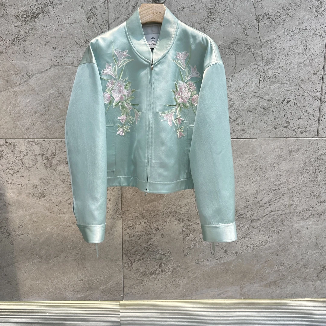 【LA MAISON JADE】设计师品牌24冬新品新年中式风夹克J25S4075