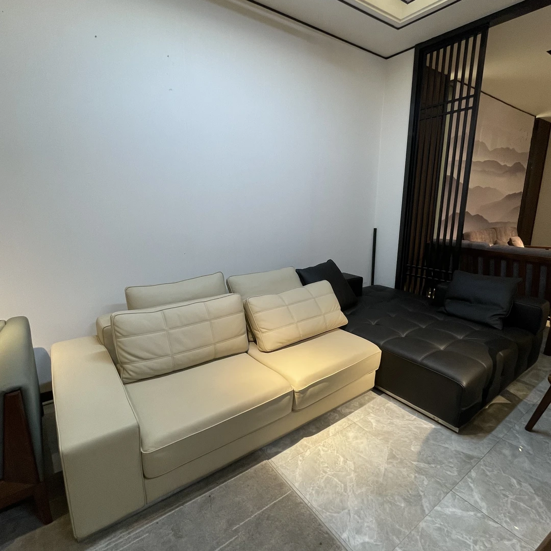 现代风中古劳轮斯沙发