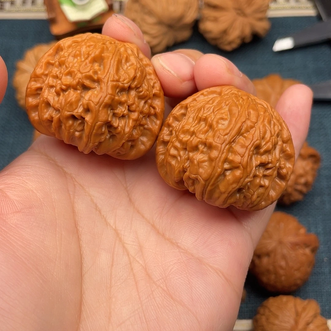 江***丶把件文玩核桃40.5球白全品