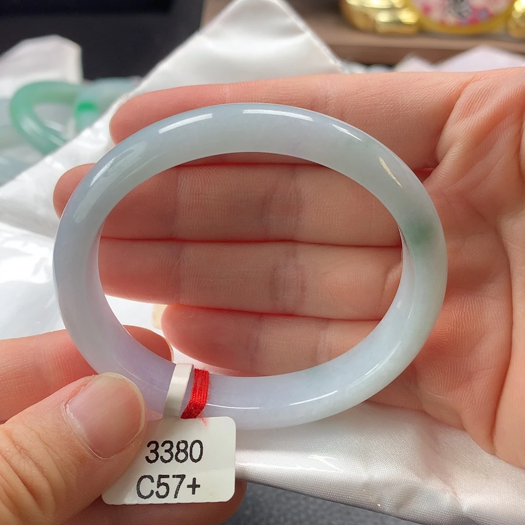 翡翠未镶嵌手镯缅甸A货翡翠手镯贵妃