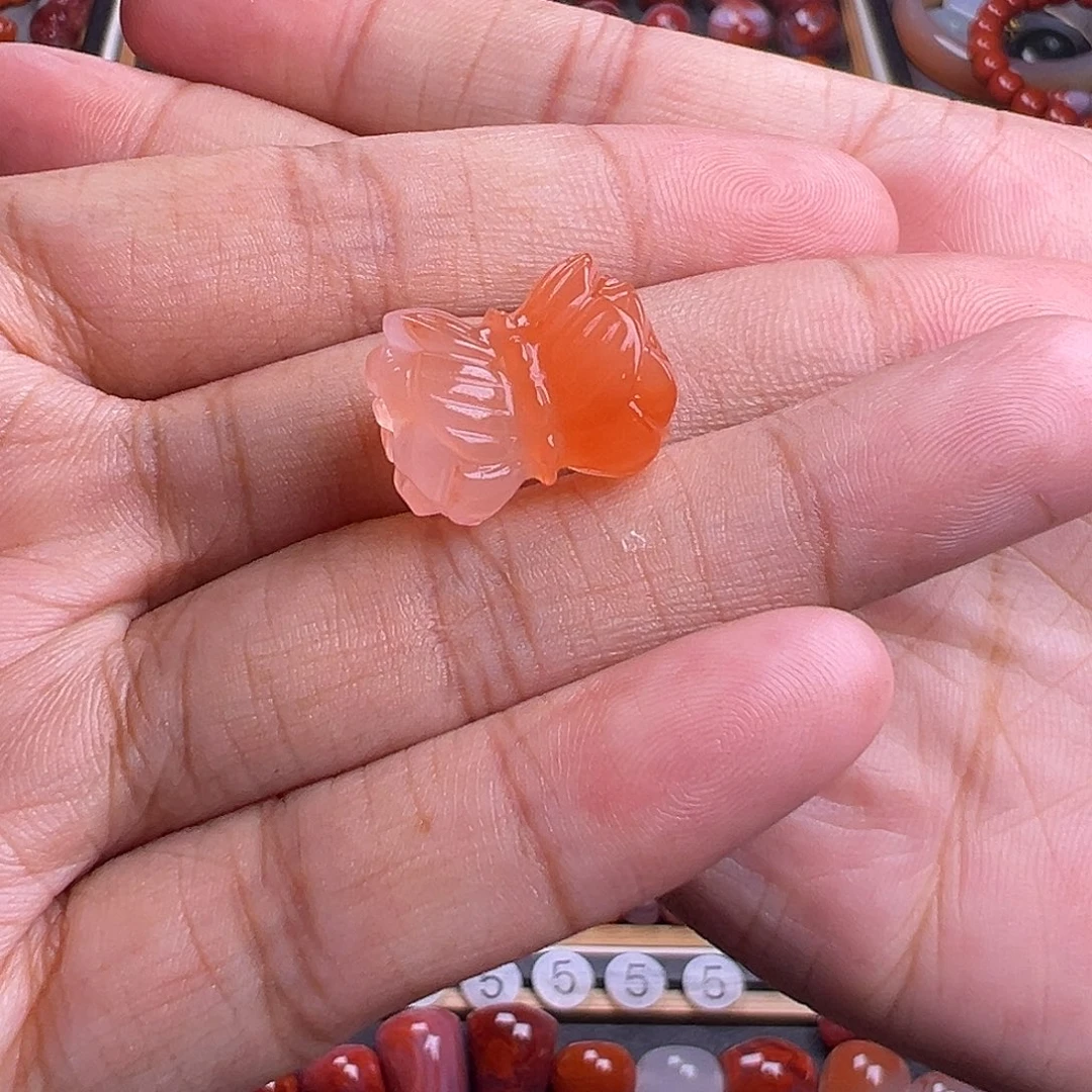 南红玛瑙未镶嵌珠宝奇石并蒂莲13.5Ｘ长度17.8mm