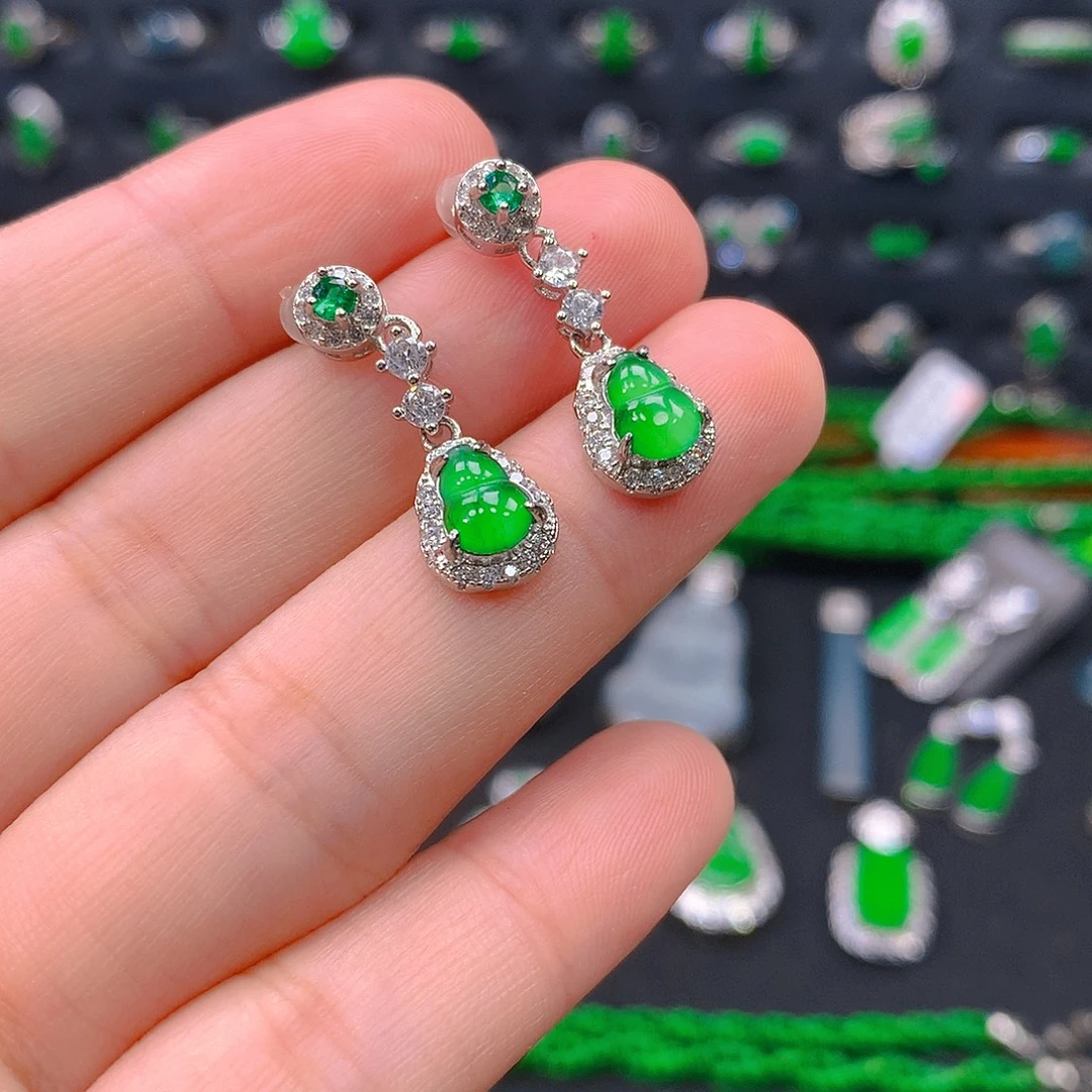 翡翠未镶嵌吊坠(不含链)耳钉