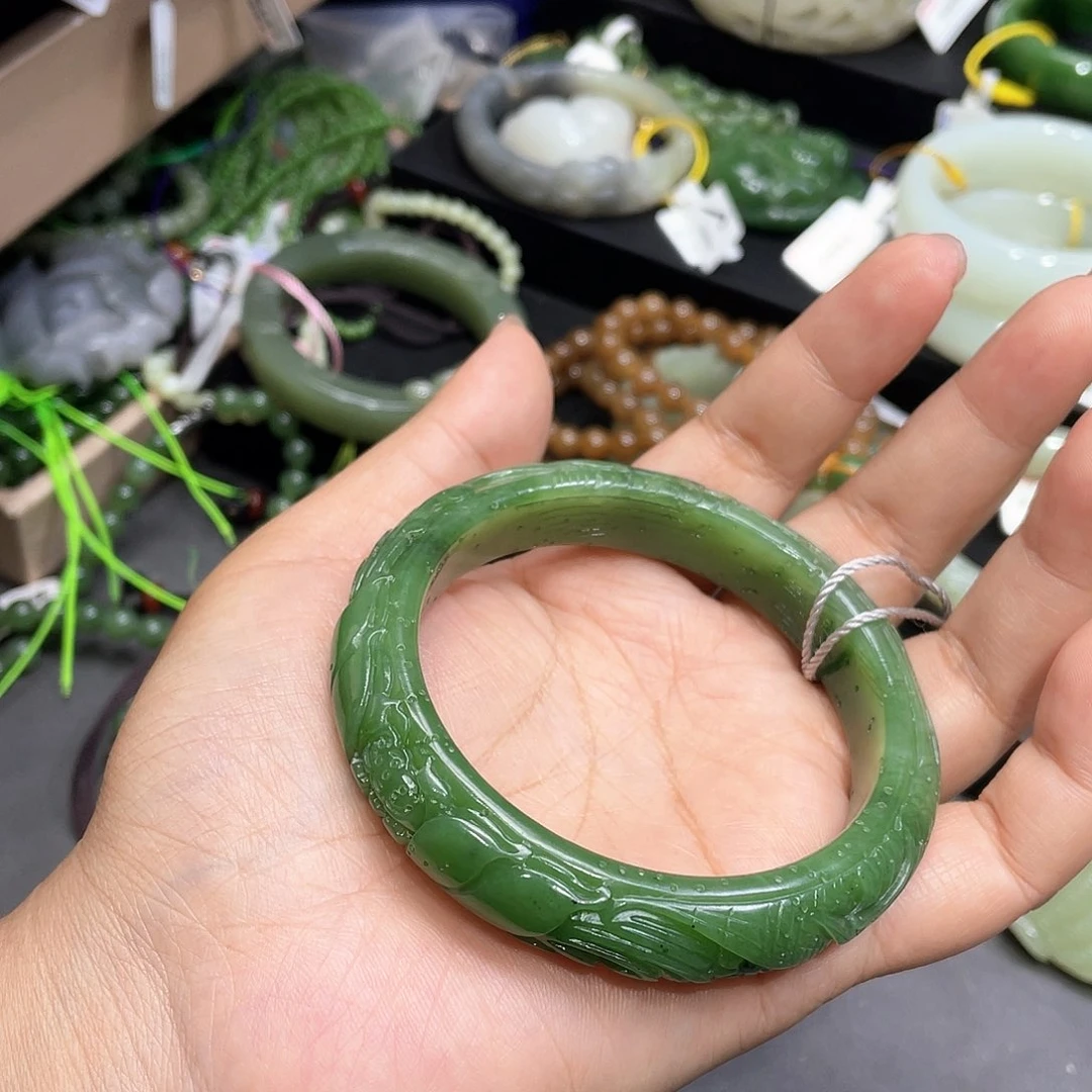 和田玉手镯62圈口38未镶嵌
