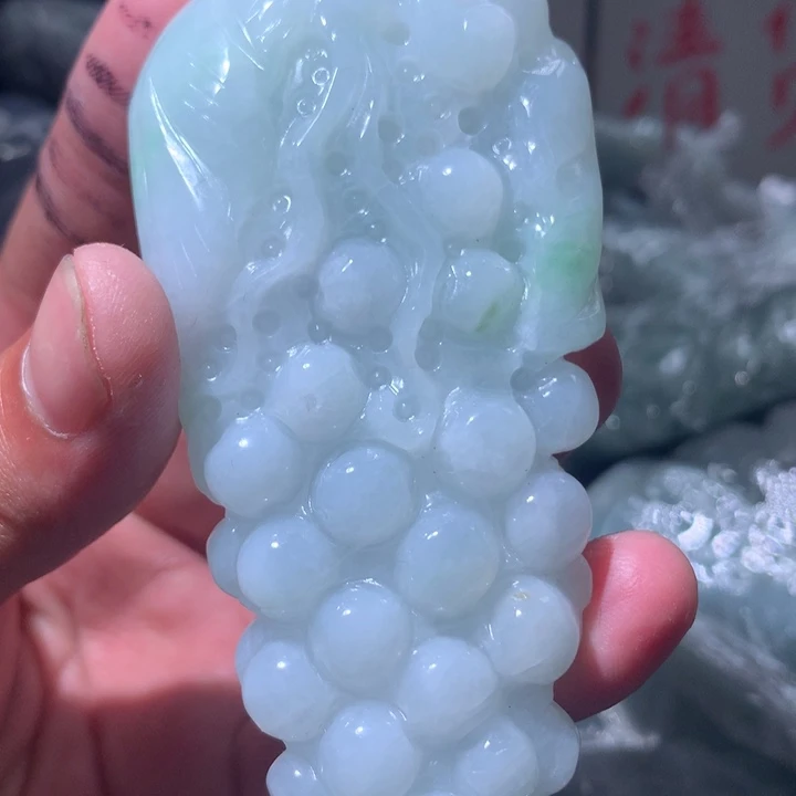 翡翠未镶嵌颈饰保真天然A货翡翠