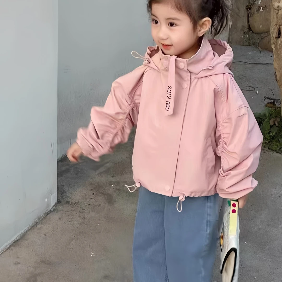 袖子褶皱洋气冲锋衣外套