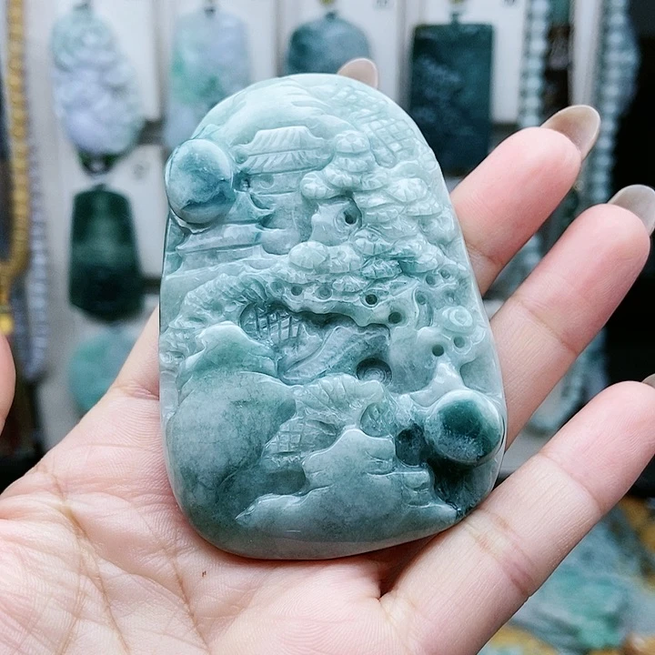 翡翠未镶嵌颈饰翡翠