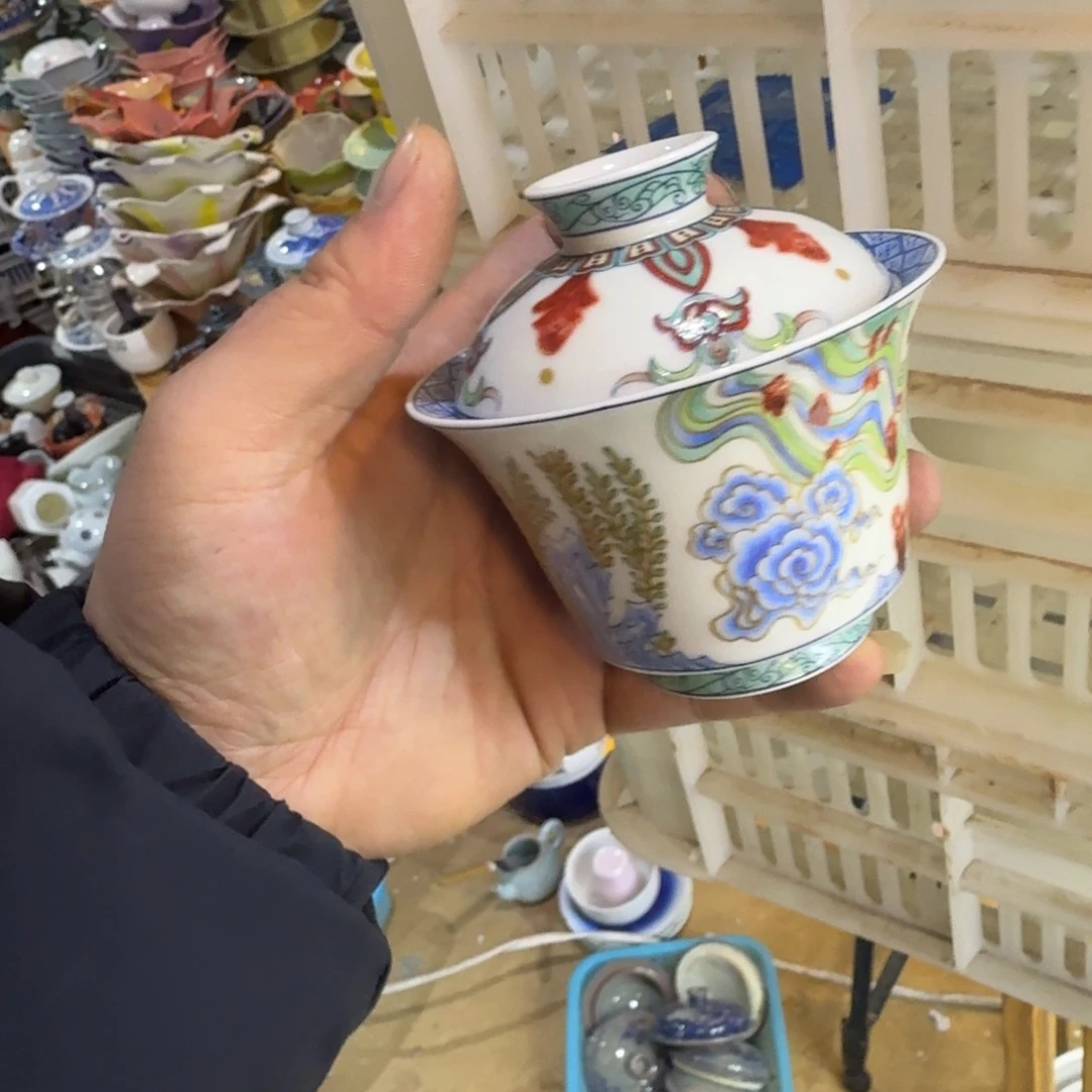 微瑕疵介意勿拍陶瓷器皿B437