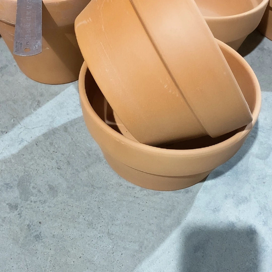 瑕疵红陶20×11-2