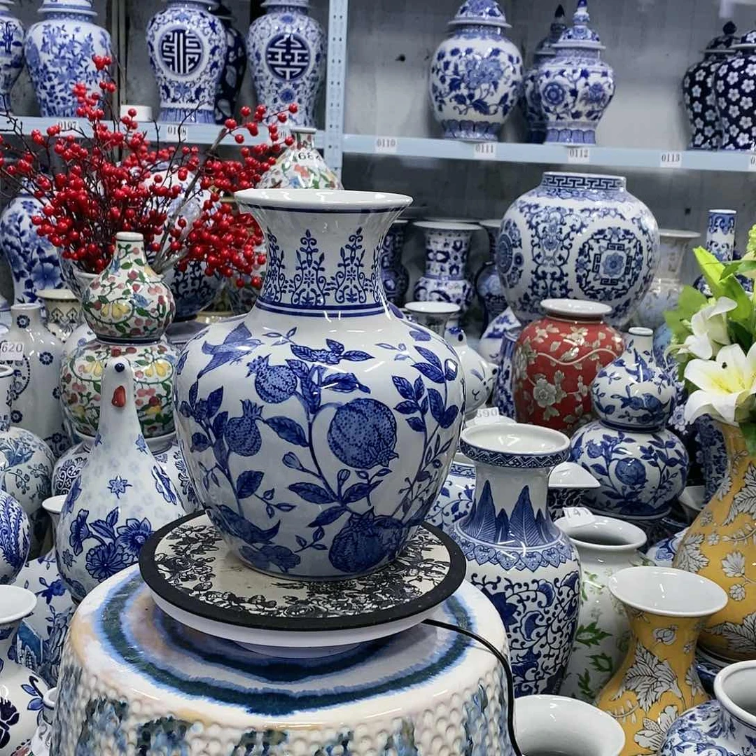 【闪购商品】摆件大肚瓶瓷器…………………………